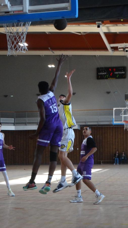 334961376_899692261240382_669693877025033883_n