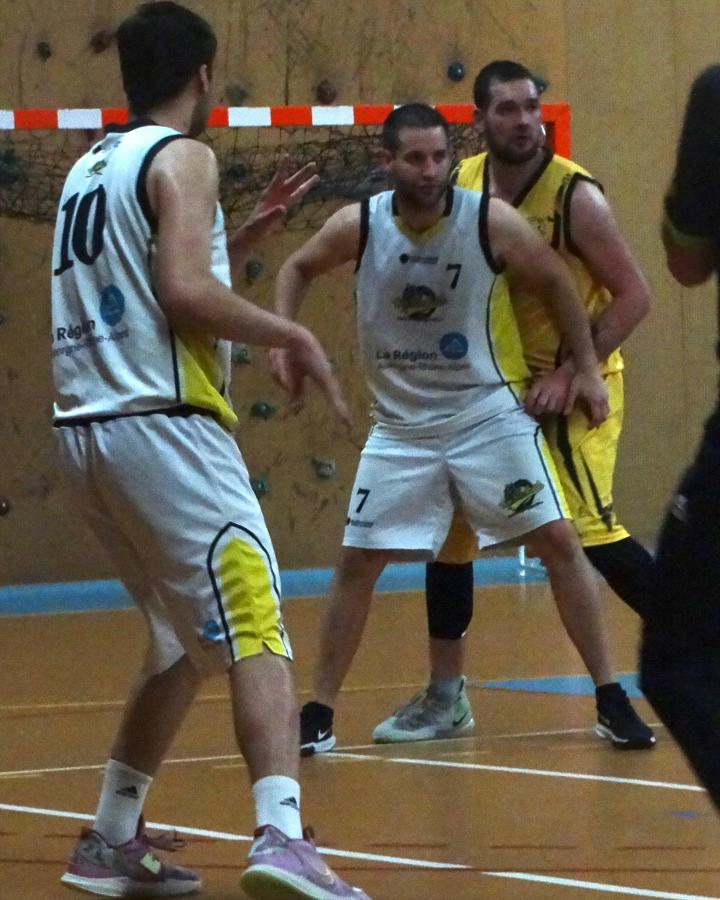 344557035_193452380173284_1339364517960309363_n