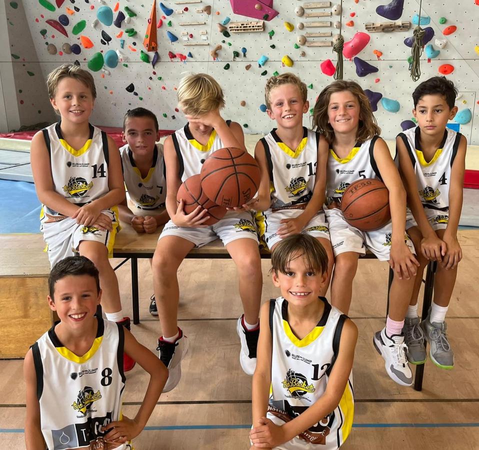 379994732_17894321825883009_6750512753299888871_n